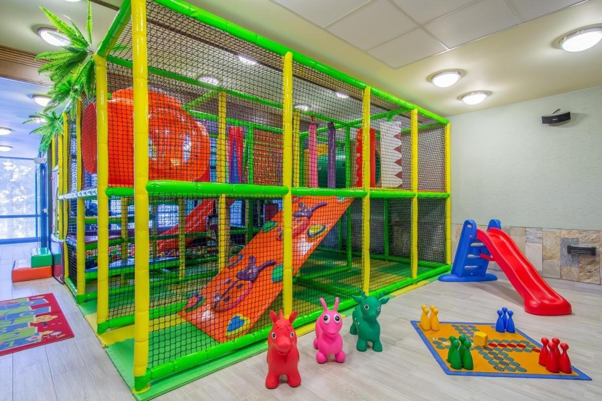 Štrbské Pleso Aplend Wellness Hotel Borovica מראה חיצוני תמונה