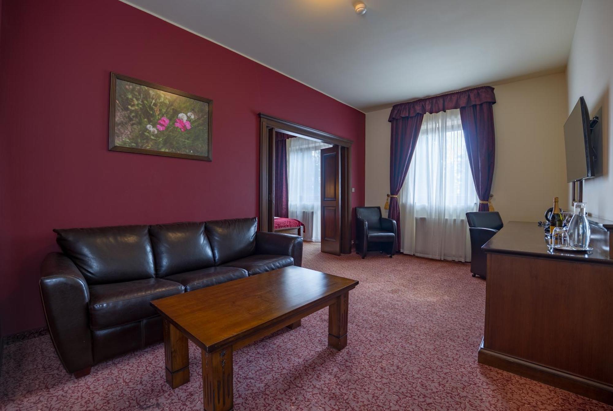 Štrbské Pleso Aplend Wellness Hotel Borovica מראה חיצוני תמונה
