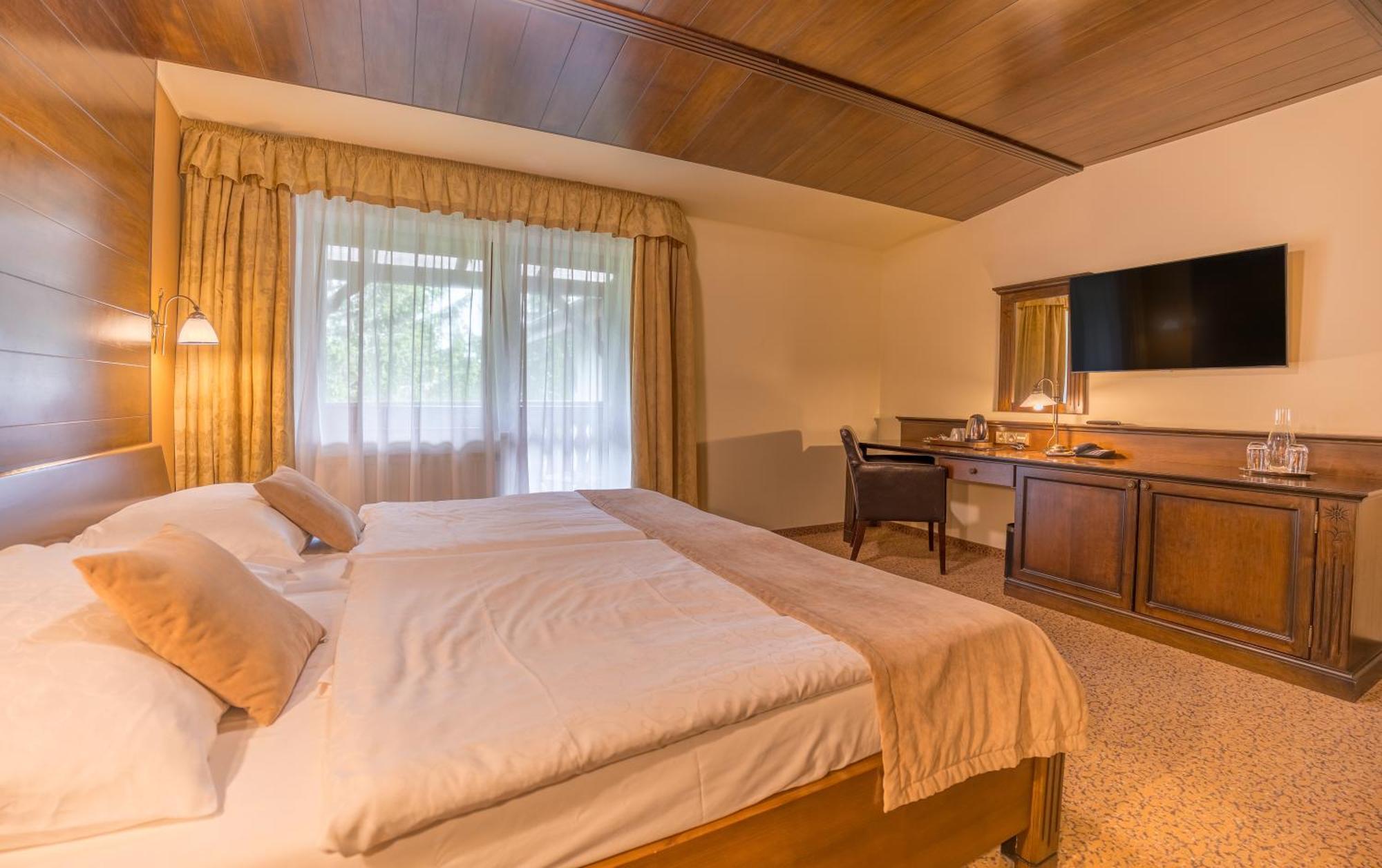 Štrbské Pleso Aplend Wellness Hotel Borovica מראה חיצוני תמונה